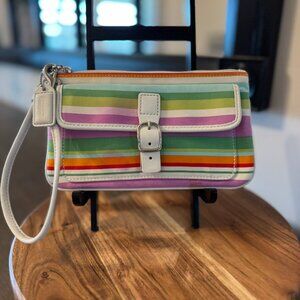 Coach Hamptons Multicolor Striped Wristlet — Vintage Y2K Vibes!